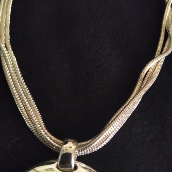 Signed Silver tone jewelry set - Picture 5 of 8